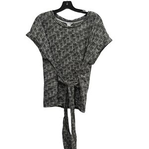 Tommy Bahama Black and White Short Sleeve Top